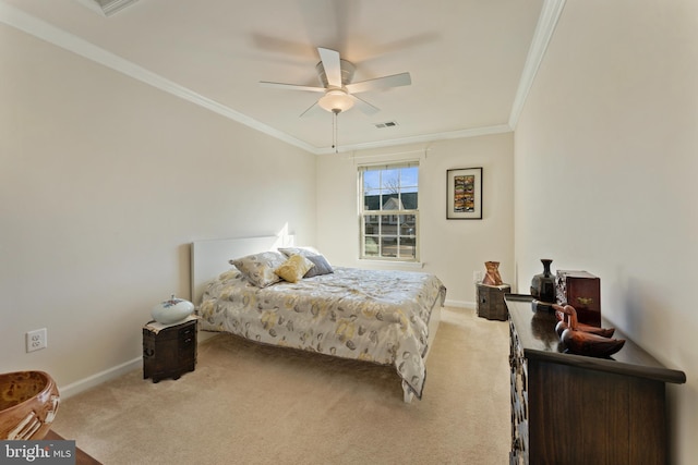 bedroom featuring light carpet, baseboards, ornamental molding, and ceiling fan