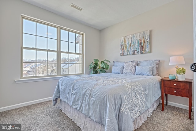 bedroom featuring carpet floors