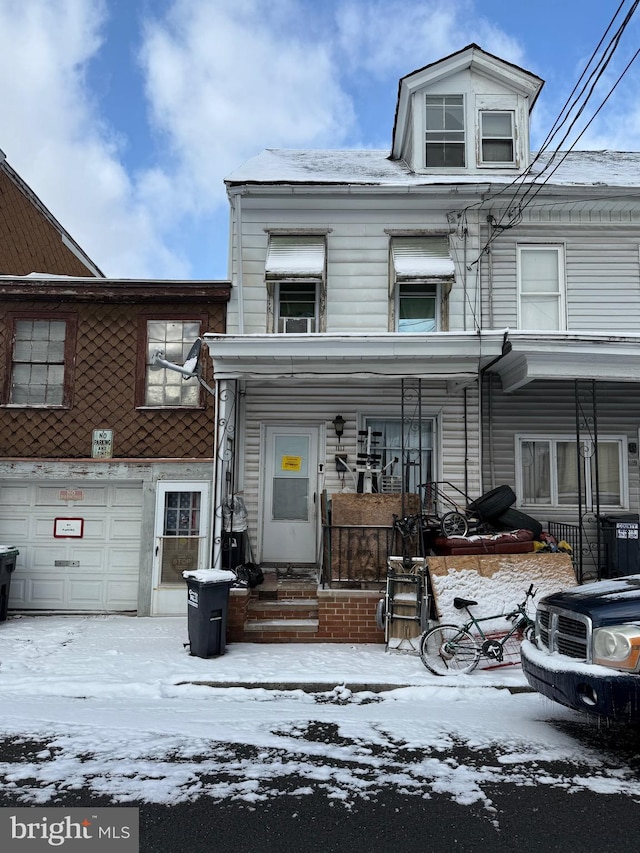 1117 E Market St, Mahanoy City, PA 17948 - multi unit property with a garage