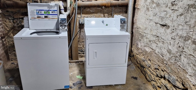 washroom featuring independent washer and dryer