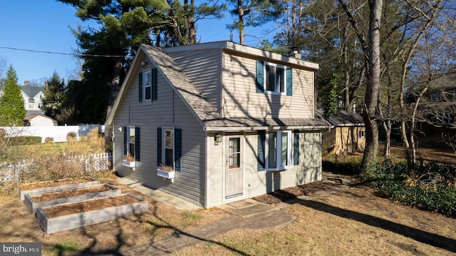 view of front of property