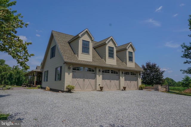 view of front facade with a garage