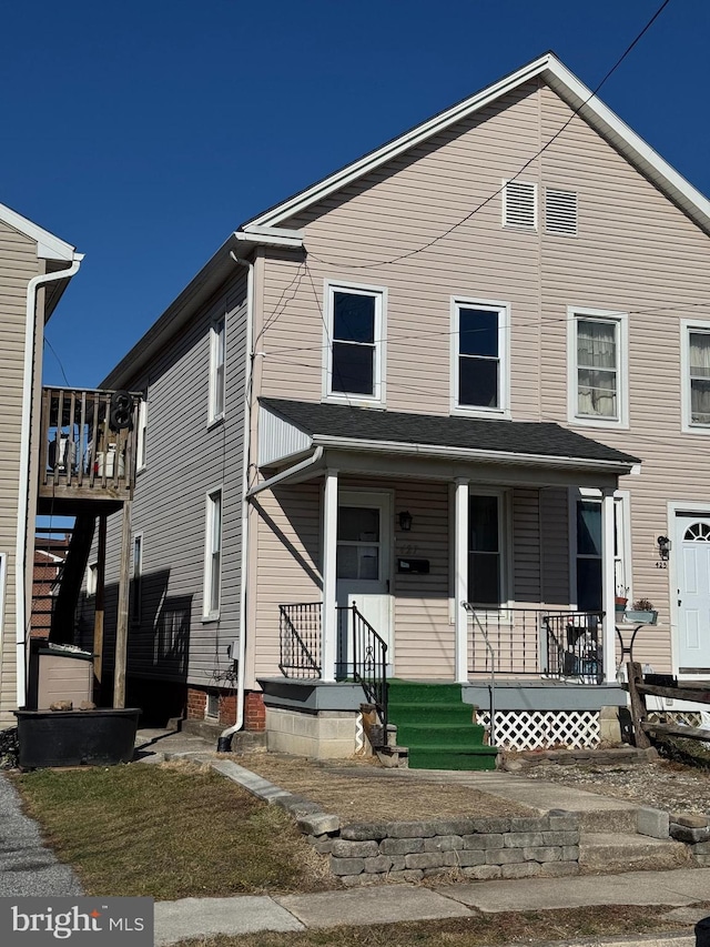 view of front of house featuring covered porch