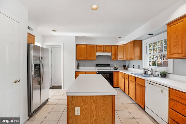 kitchen featuring range with electric cooktop, dishwasher, sink, a center island, and stainless steel fridge with ice dispenser