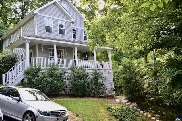 view of front of property featuring a porch