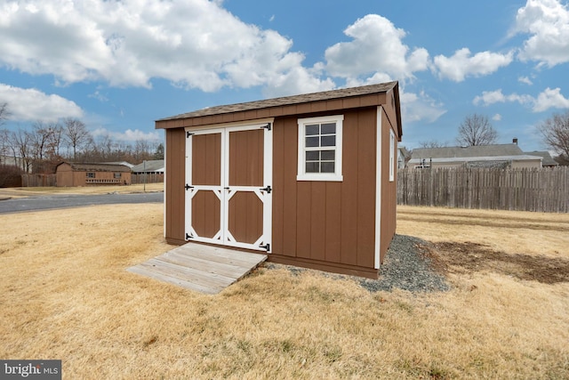 view of outbuilding