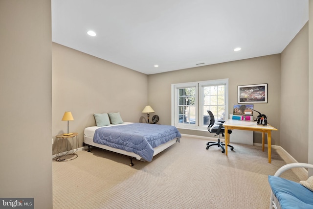 view of carpeted bedroom