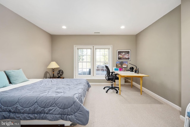 view of carpeted bedroom