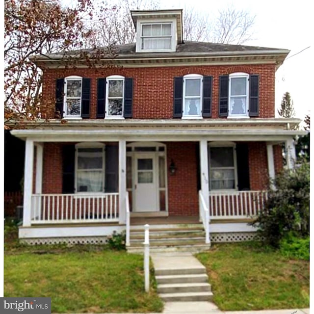 view of front of property with a porch