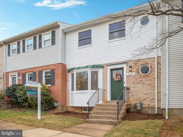 view of townhome / multi-family property