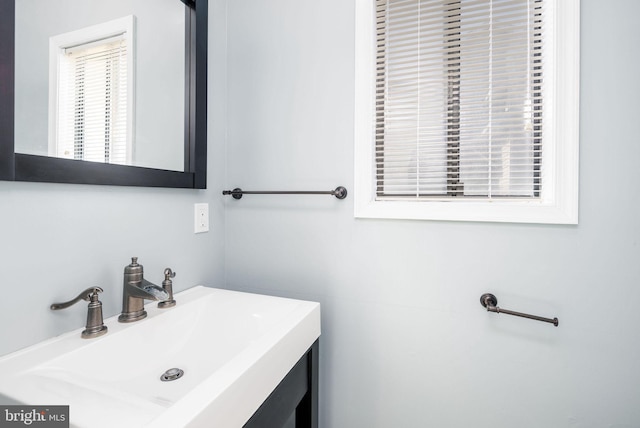 bathroom featuring sink