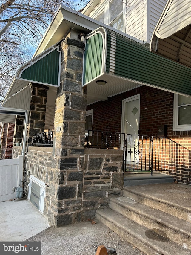 view of entrance to property