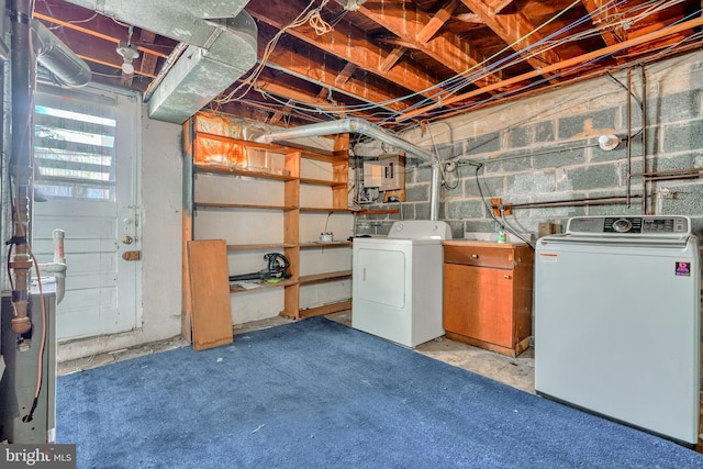 basement featuring independent washer and dryer