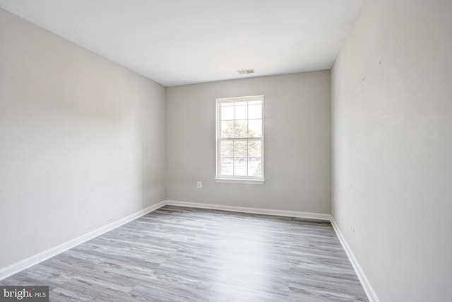 empty room featuring light hardwood / wood-style flooring