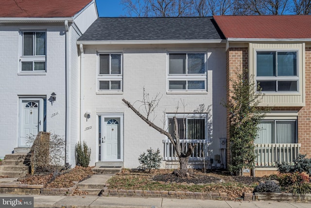 view of townhome / multi-family property