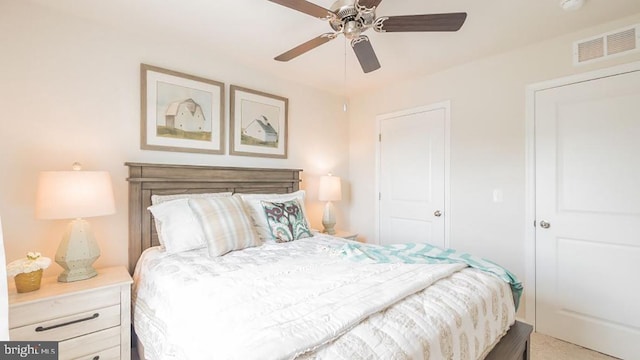 bedroom featuring ceiling fan