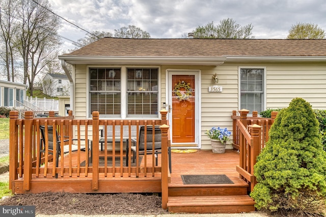 view of wooden deck