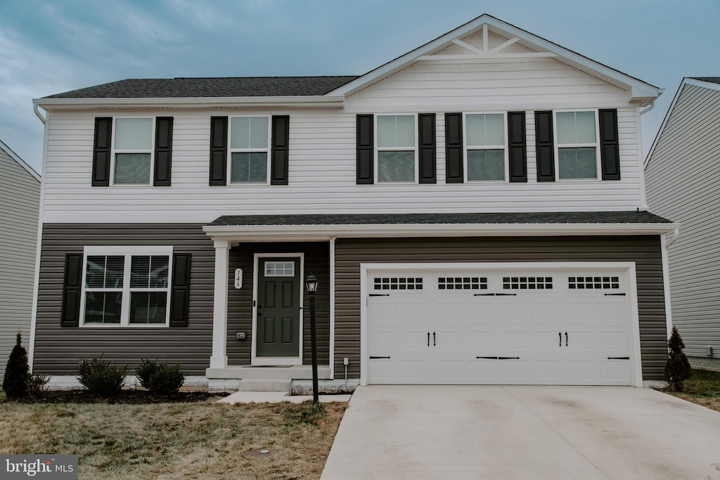 view of front of house featuring a garage