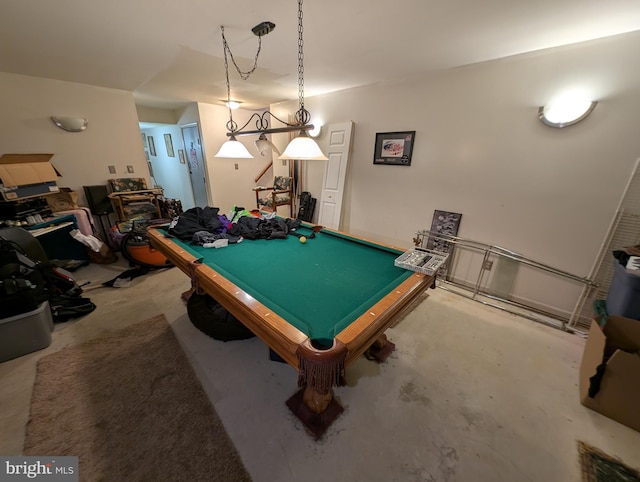 playroom with pool table