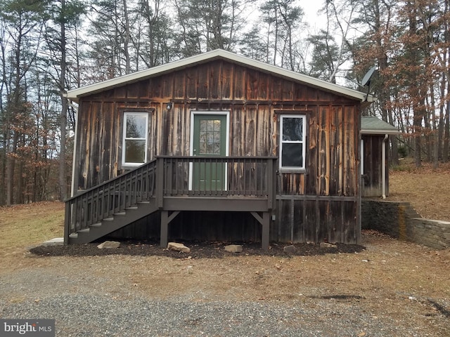 view of front of property