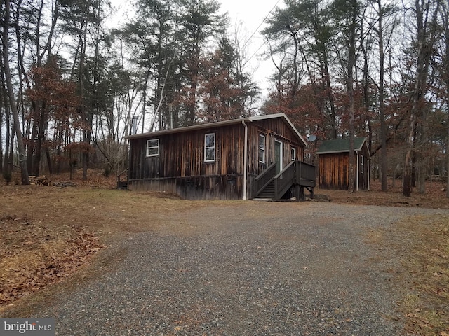 view of front of property