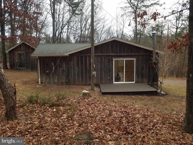 view of outbuilding