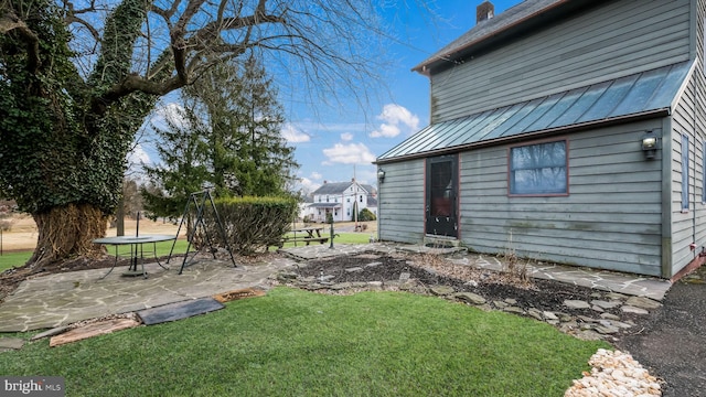 view of yard with a patio area