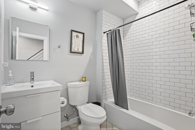 full bathroom featuring shower / bath combination with curtain, vanity, and toilet