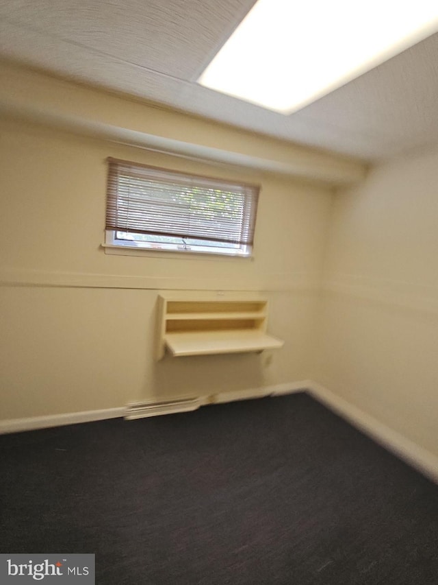 empty room featuring carpet