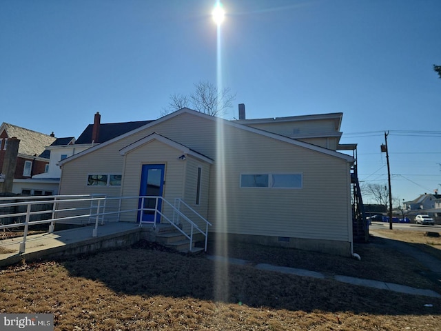 exterior space featuring crawl space