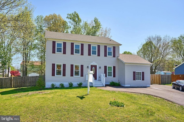 colonial house with a front yard