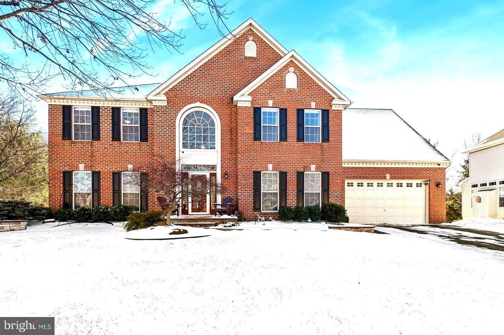 33 Donovan Rd, Pennington, NJ 08534 - view of front of home featuring a garage
