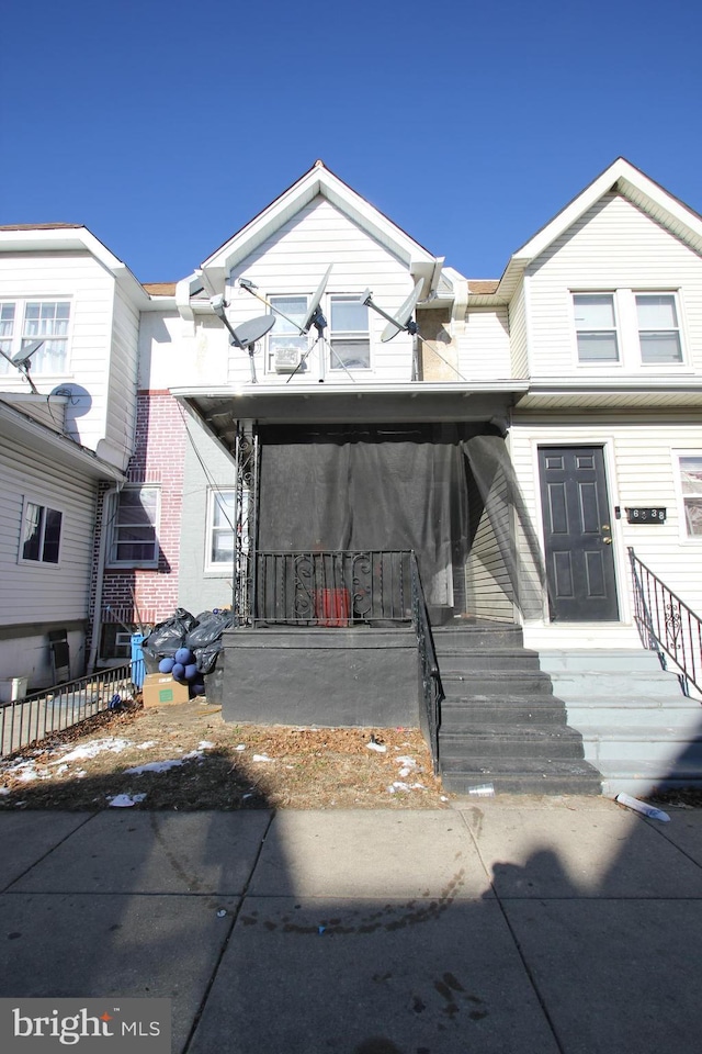 view of front of home