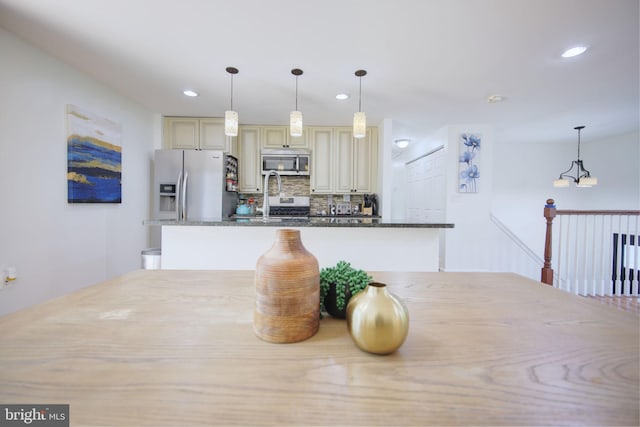 6406 Holyoke Dr, Annandale, VA 22003 - dining room featuring recessed lighting
