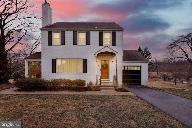 view of front of home featuring a garage