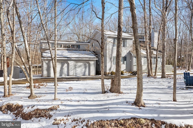 view of front of house with a garage