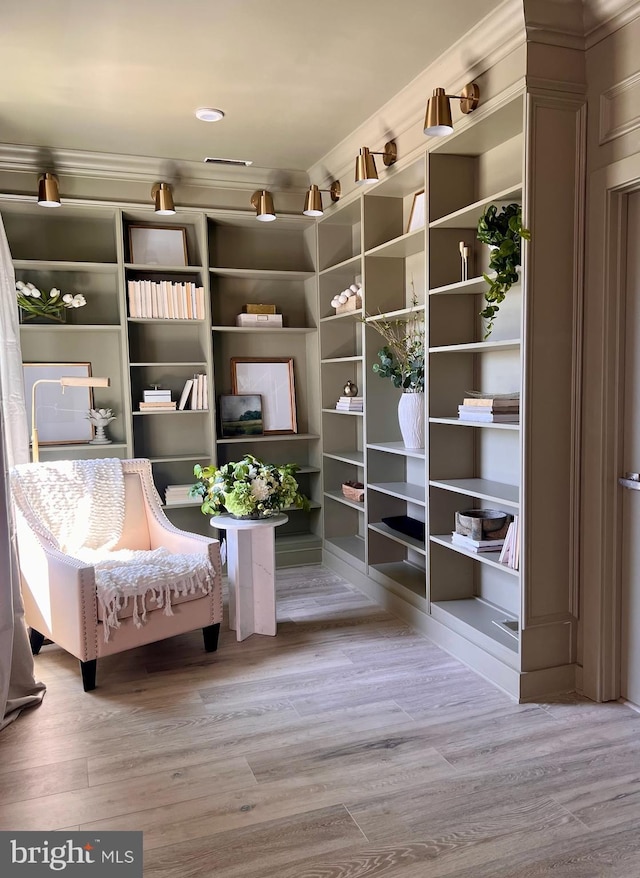 unfurnished room featuring light hardwood / wood-style floors