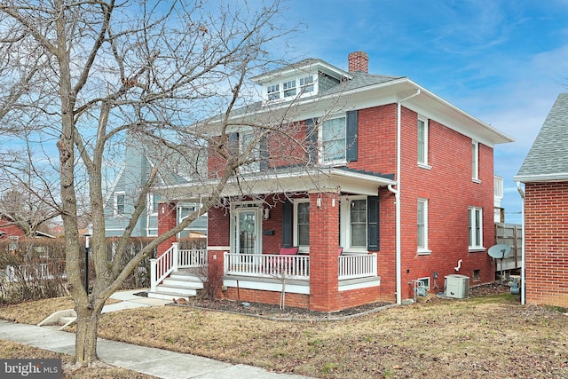 view of front of house with covered porch