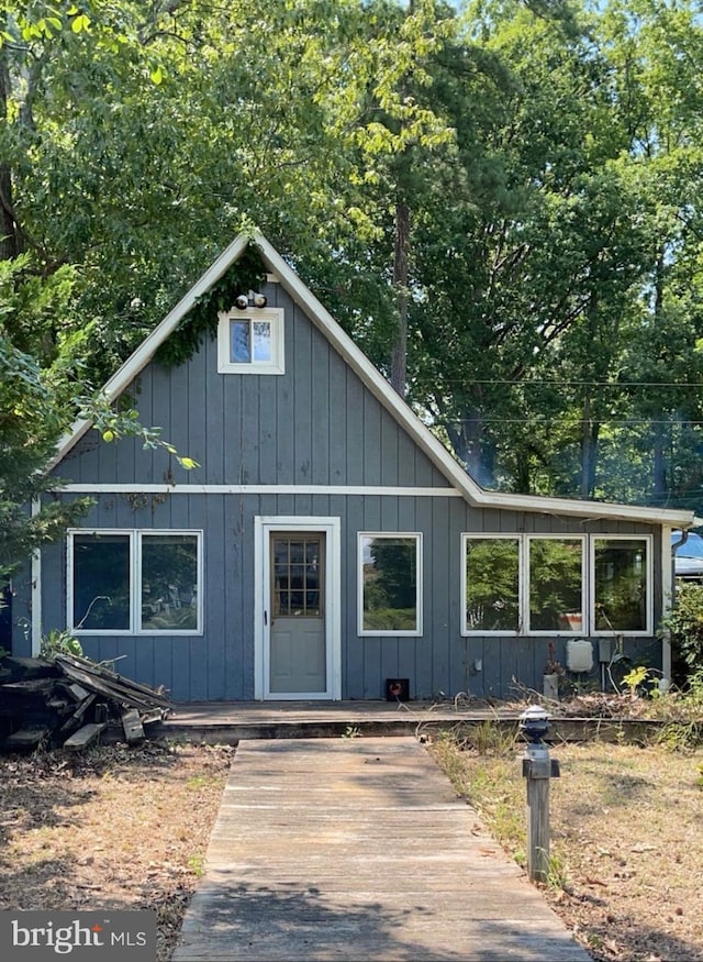 view of front of house