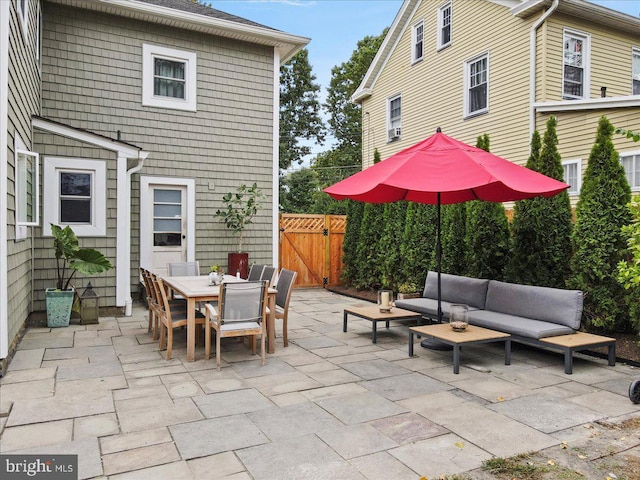 view of patio / terrace featuring outdoor lounge area