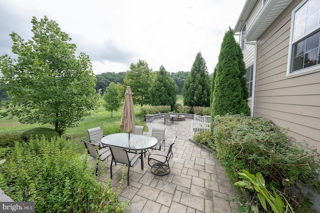 view of patio / terrace with outdoor dining area