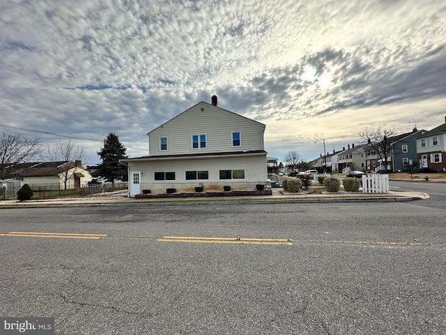 view of front of house