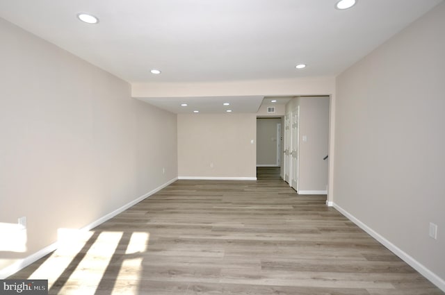 empty room featuring light hardwood / wood-style flooring