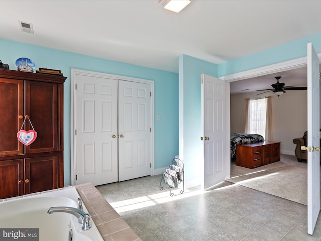 bathroom with a bathtub