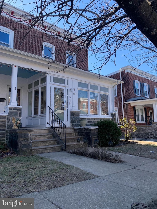 view of front of house