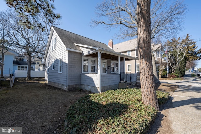 view of front of property