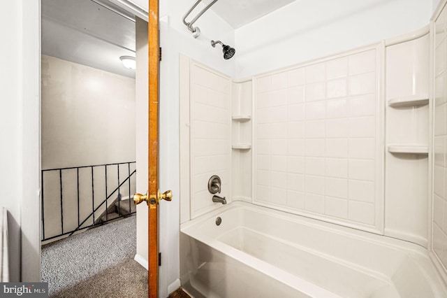 bathroom featuring shower / washtub combination