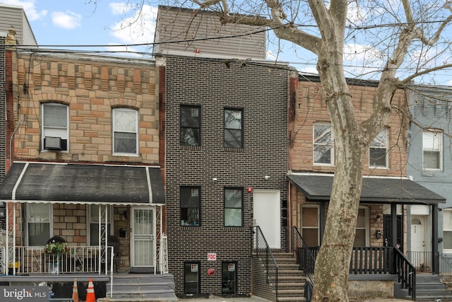 view of townhome / multi-family property