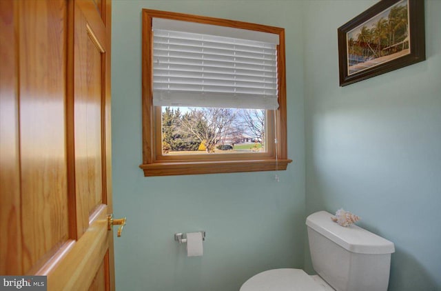 bathroom featuring toilet