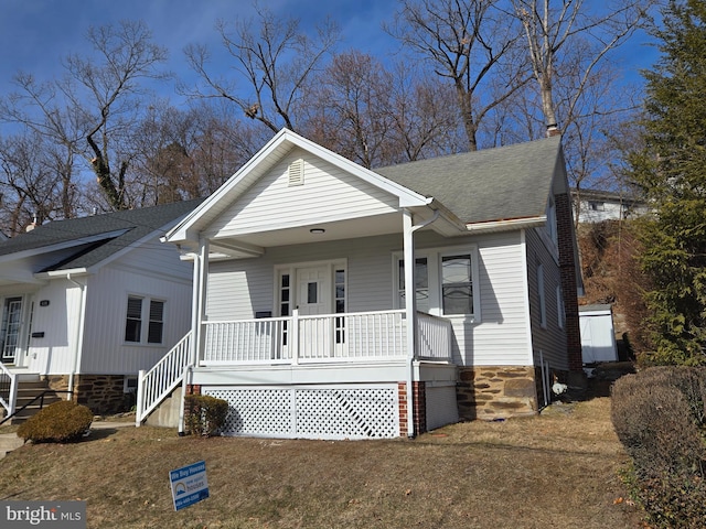 view of front facade with a porch